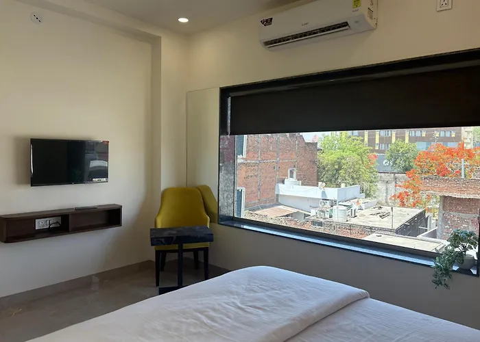 Hotel Ratan Palace